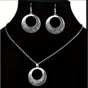 Boho Vintage Silver Earrings and Necklace Set